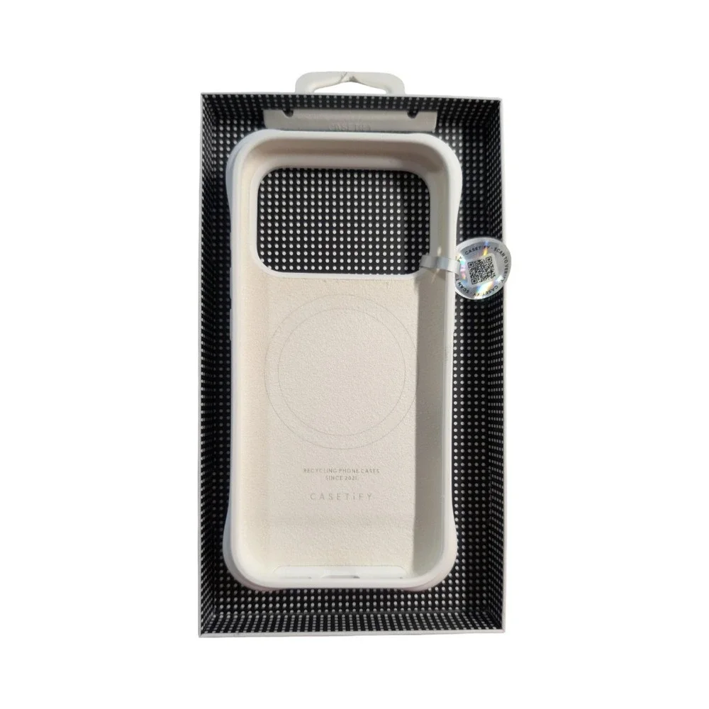 Cc7-P CASETiFY Ripple Case For Apple iPhone 17 Pro - White‎ ⬇️